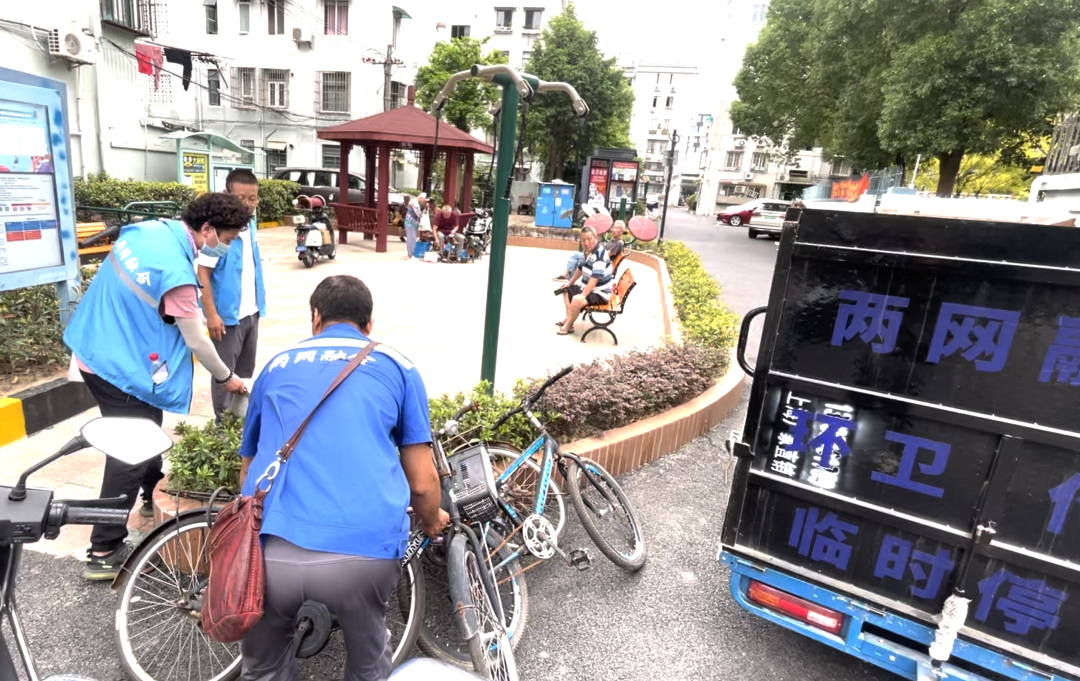 1696655558948284.png 640 (4).png